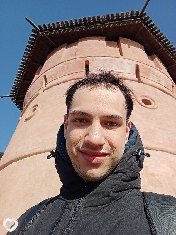 Максим, 21, Стерлитамаке — анкета №2489870