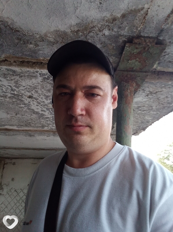 Павел, 33, Новотроицке — анкета №2489498