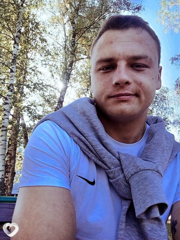 Михаил, 26, Москве — анкета №2489732