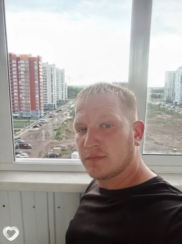 Евгений, 30, Барнауле — анкета №2490017