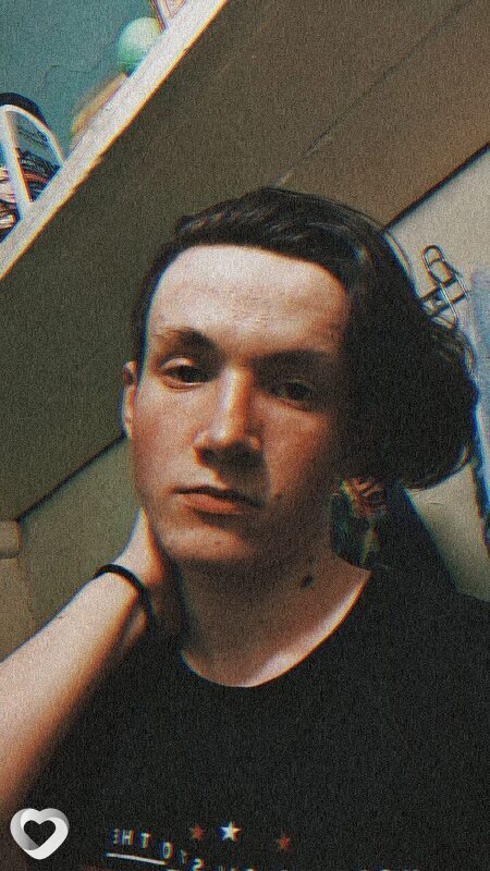 Александр, 21, Калуге — анкета №2489801