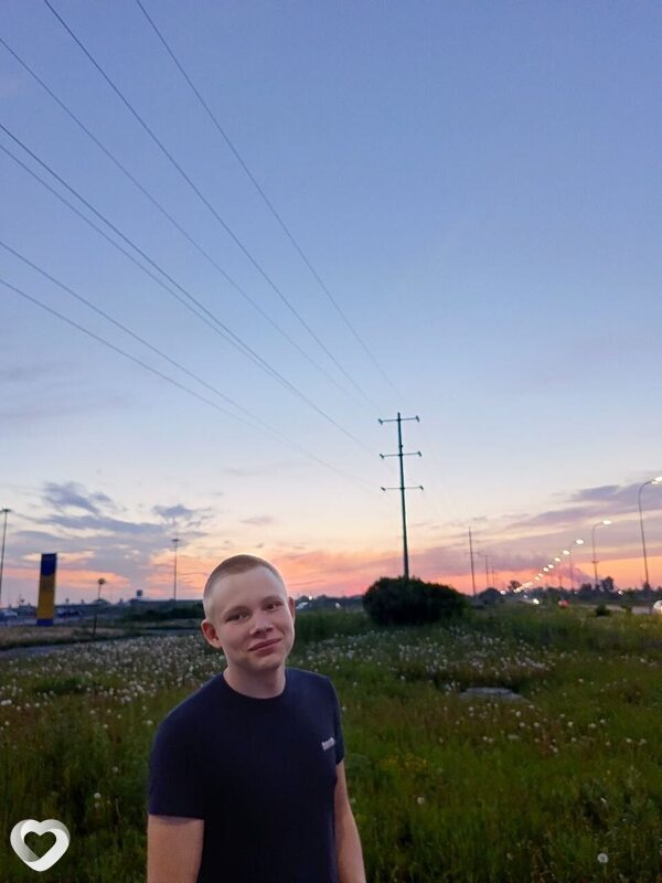 Никита, 20, Москве — анкета №2489837