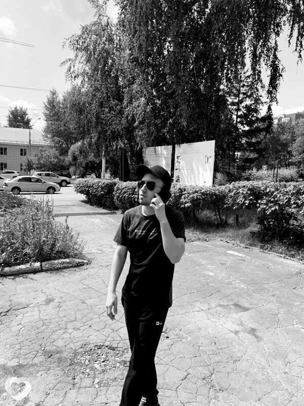 Владислав, 20, Новоалтайске — анкета №2490994