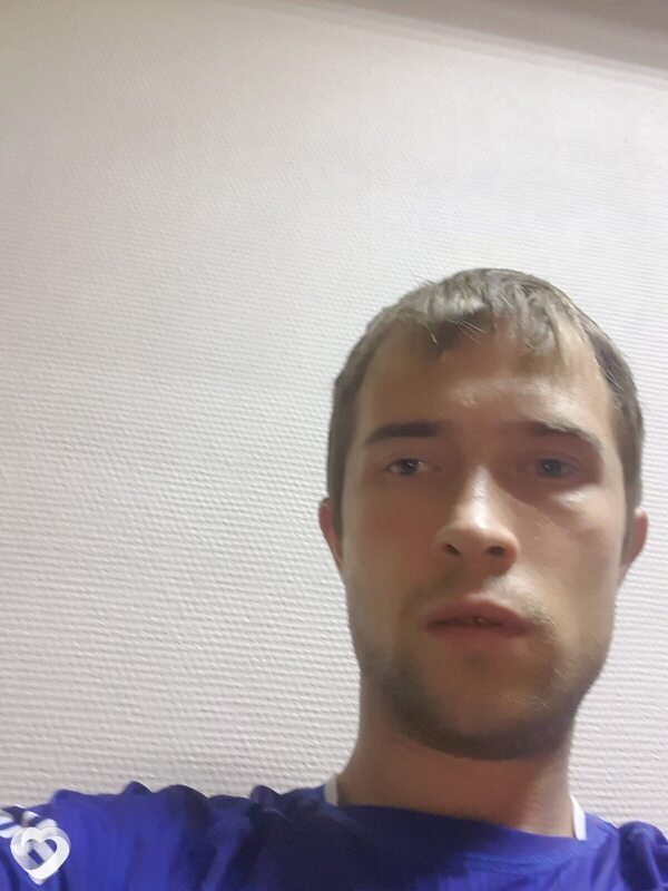 Сергей, 26, Ангарске — анкета №2491053