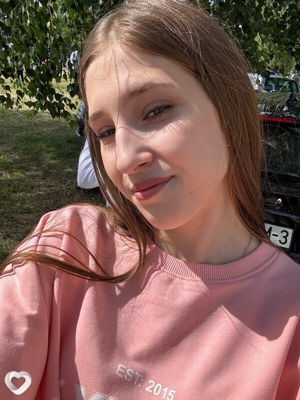 Алина, 20, Гомеле — анкета №2491492