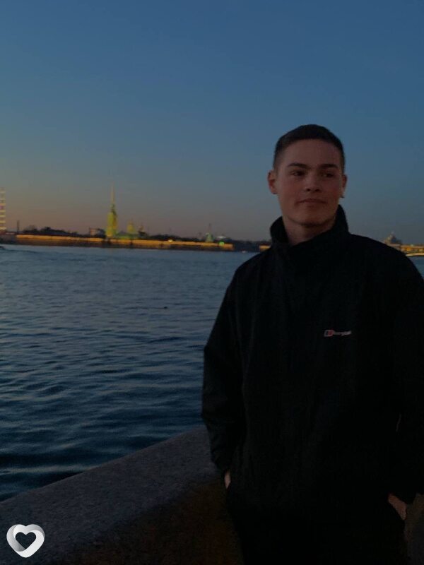 Денис, 23, Санкт-Петербурге — анкета №2491481