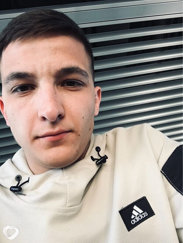 Владимир, 26, Саратове — анкета №2491705