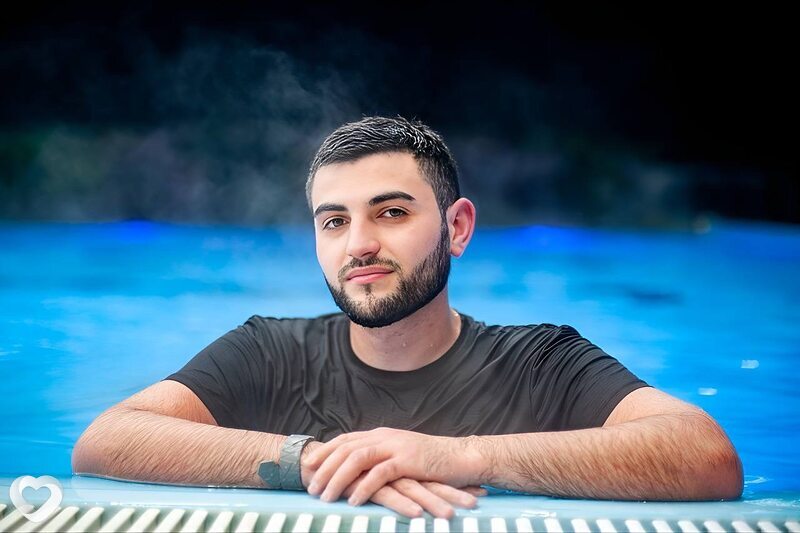 Нико, 28, Москве — анкета №2492855