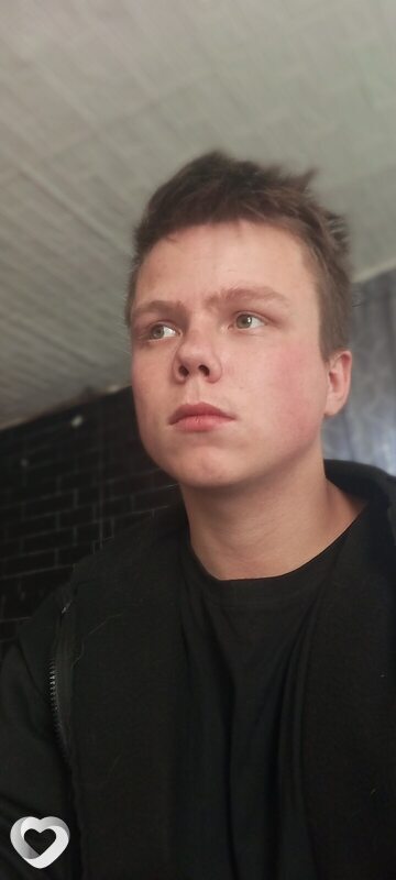 Вадим, 20, Нижнем Тагиле — анкета №2492138