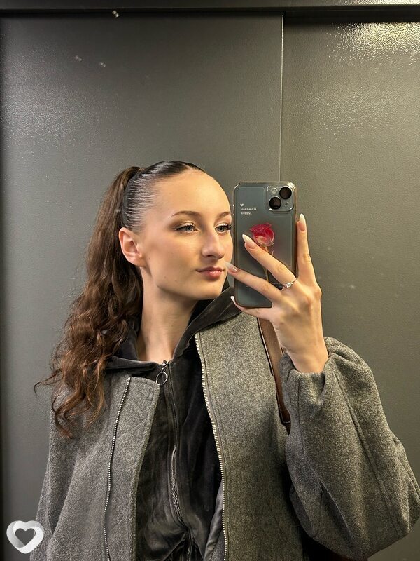 Таня, 20, Москве — анкета №2492203