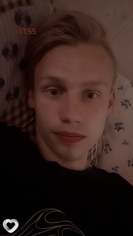 Александр, 20, Омске — анкета №2492533