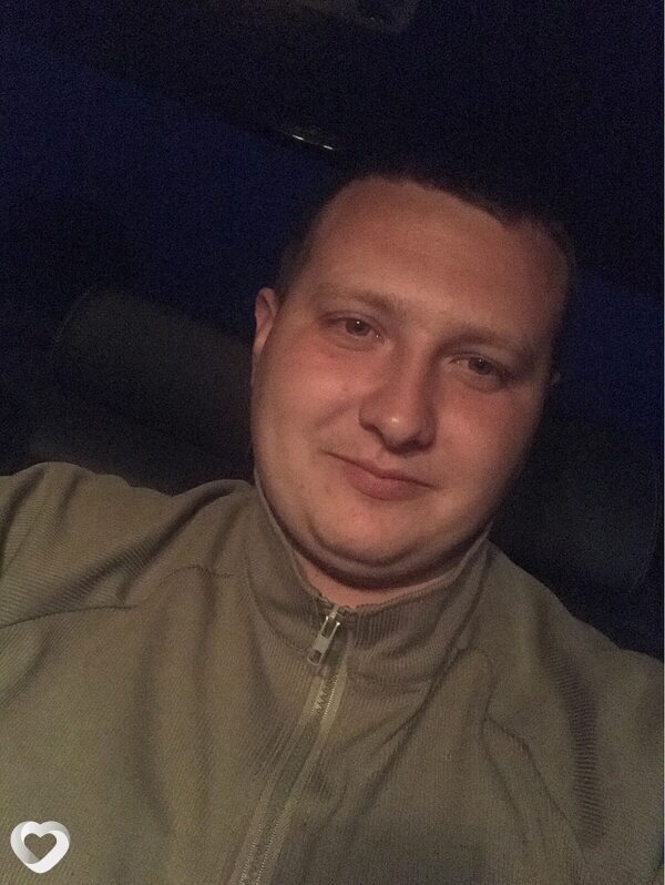 Евгений, 24, Великом Новгороде — анкета №2492450