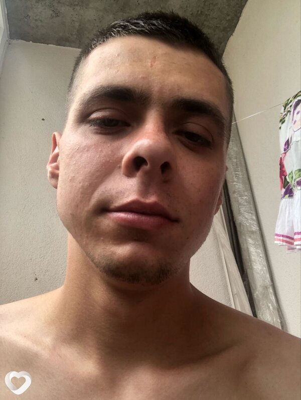 Кирилл, 26, Кировске — анкета №2492749