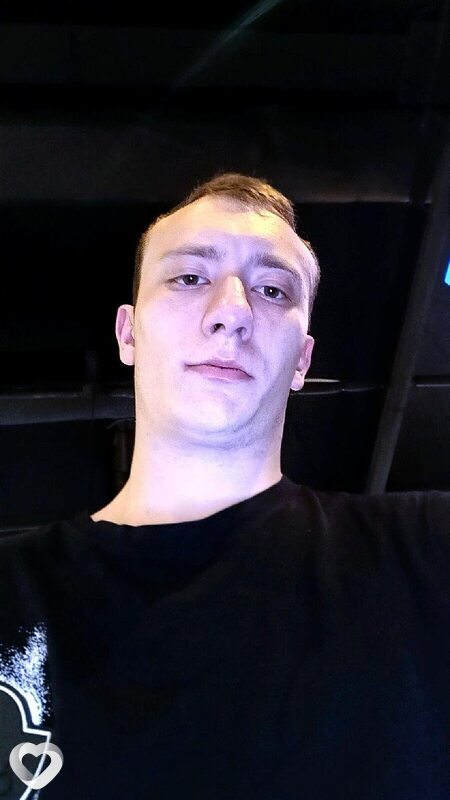 Дмитрий, 21, Темиртау — анкета №2493197
