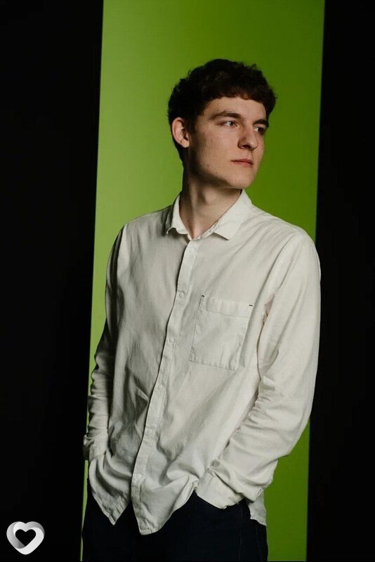 Макар, 19, Барнауле — анкета №2493555