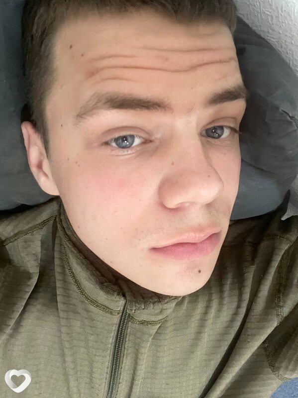 Паша, 21, Юрге — анкета №2493563