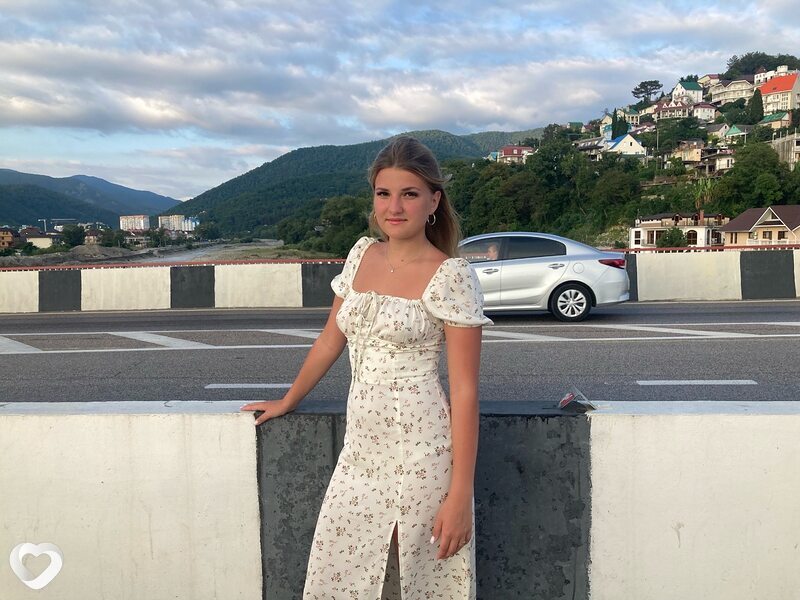 Валерия, 21, Самаре — анкета №2493834
