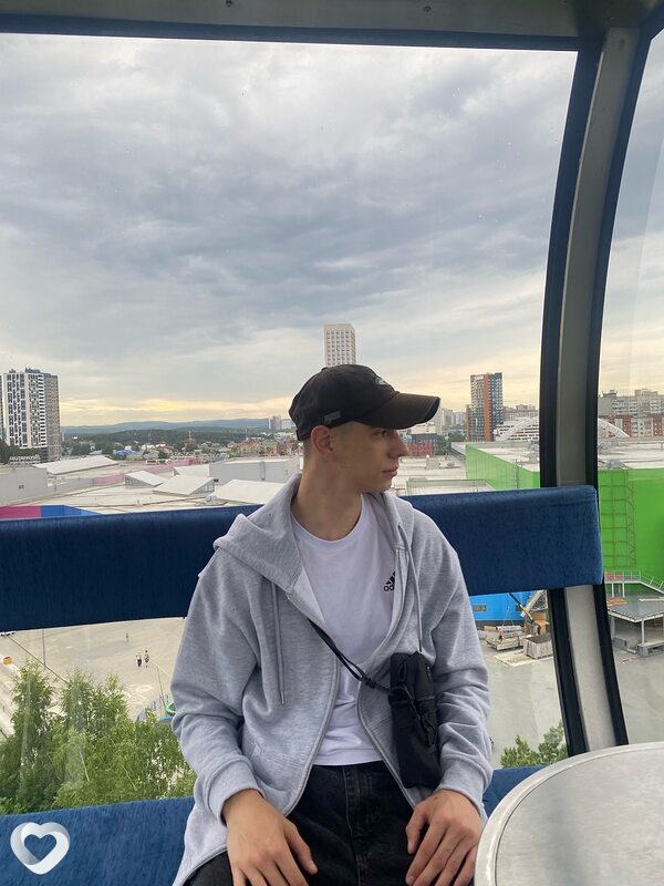 Руслан, 22, Екатеринбурге — анкета №2494677