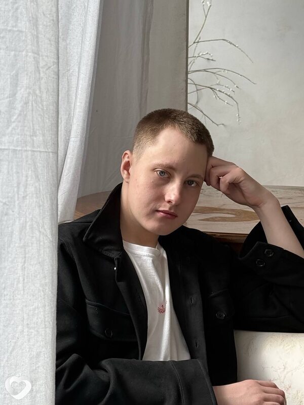 Паша, 23, Ангарске — анкета №2494558