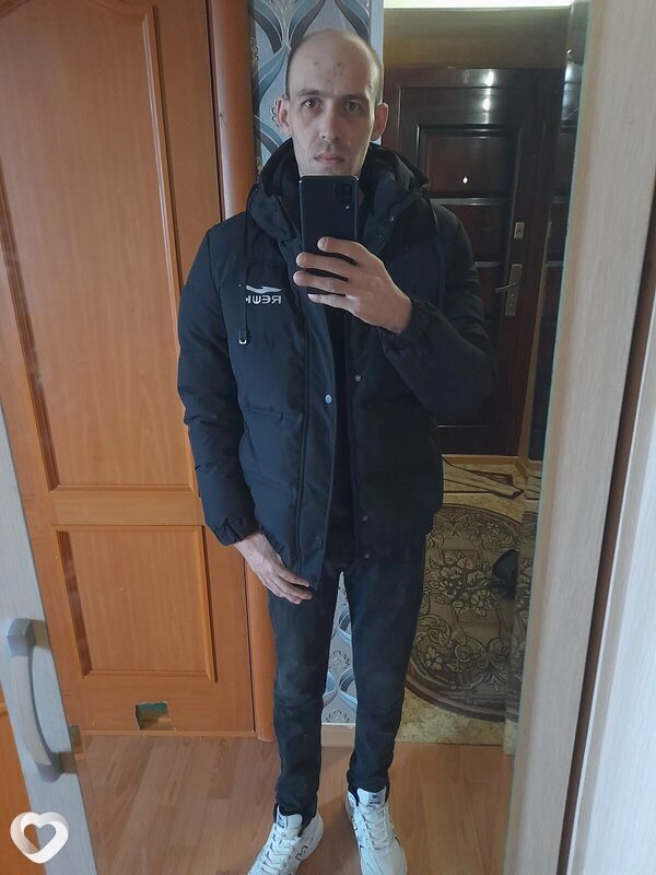 Артём, 33, Канске — анкета №2495018