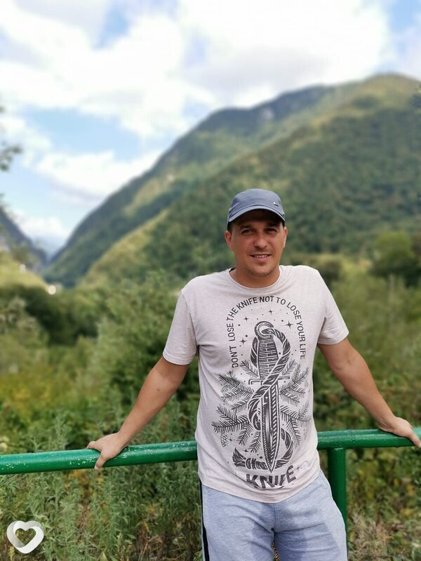 Максим, 36, Шахтах — анкета №2494834