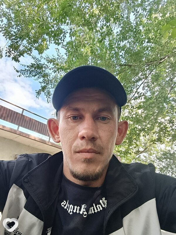 Дмитрий, 30, Симферополе — анкета №2495545