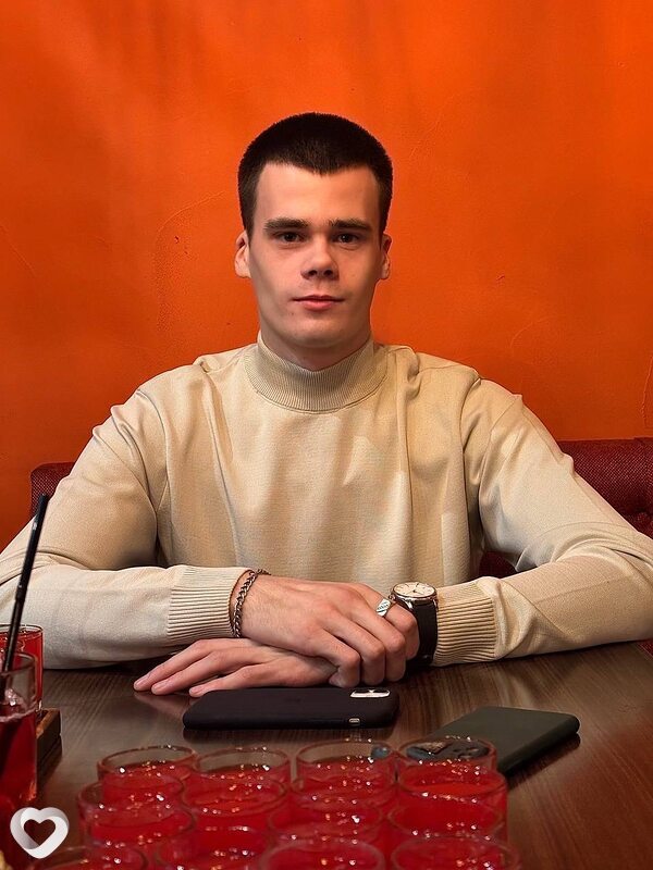 Егор, 21, Москве — анкета №2495124