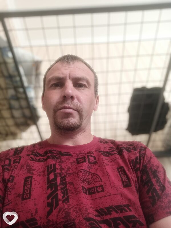 Виталий, 40, Лесосибирске — анкета №2495261