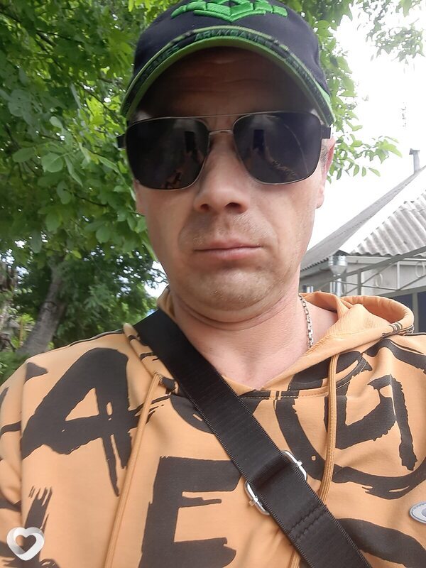 Виктор, 39, Пятигорске — анкета №2495978