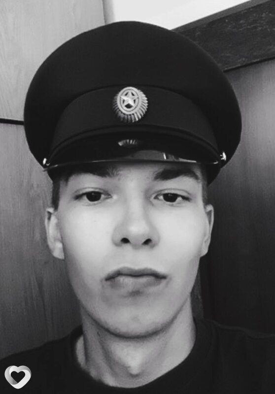 Кирилл, 20, Каменске-Уральском — анкета №2495952
