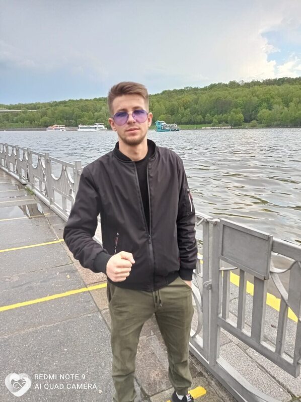 Витя, 30, Москве — анкета №2496780