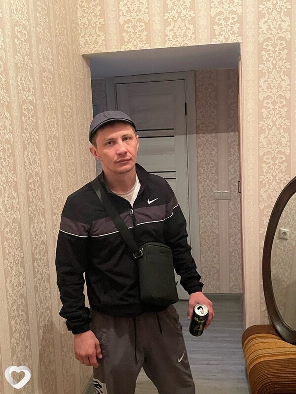 Артём, 28, Москве — анкета №2497426