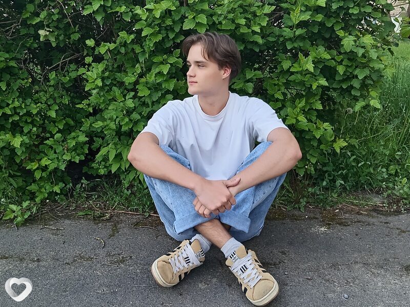 Яша, 19, Жлобине — анкета №2497439