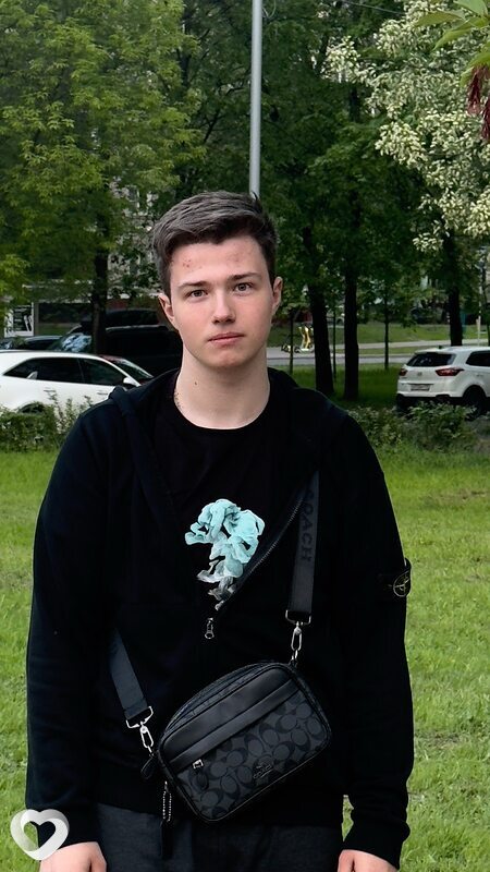 Сергей, 19, Москве — анкета №2497457