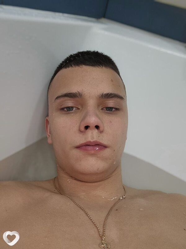 Николай, 19, Волгограде — анкета №2497733