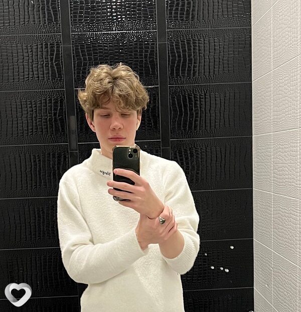Waydd, 19, Екатеринбурге — анкета №2497743