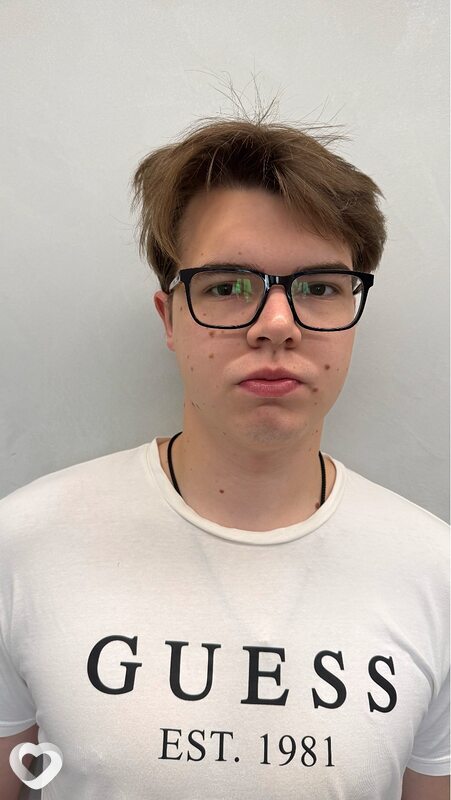Денис, 19, Москве — анкета №2497923