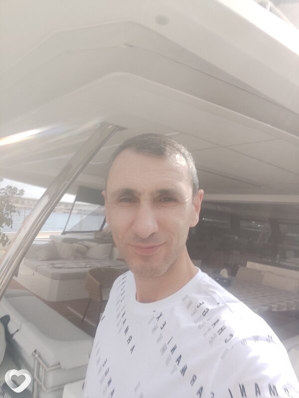 Григор, Париж
