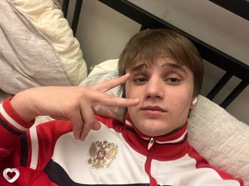 Данил, 21, Москве — анкета №2497979
