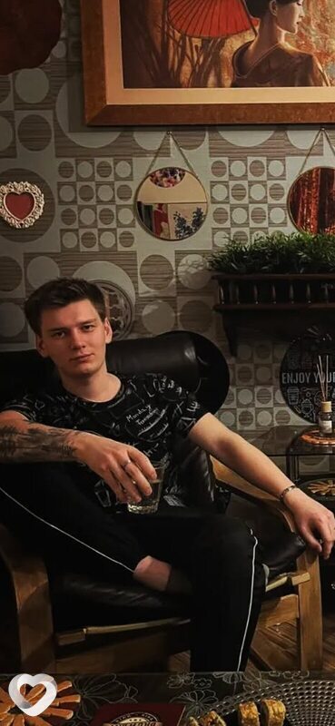 Александр, 25, Новосибирске — анкета №2499195