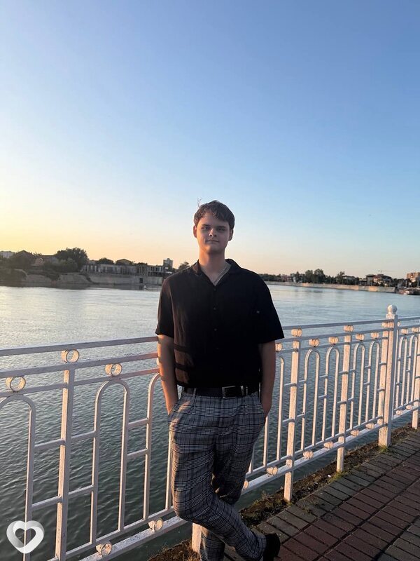 Даниил, 20, Краснодаре — анкета №2499337
