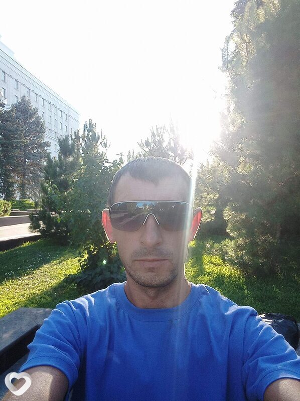 Максим, 37, Ростове-на-Дону — анкета №2499165