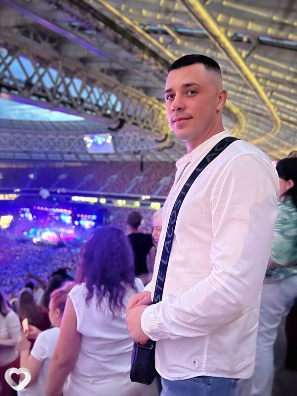 Yuriy, 32, Москве — анкета №2499309