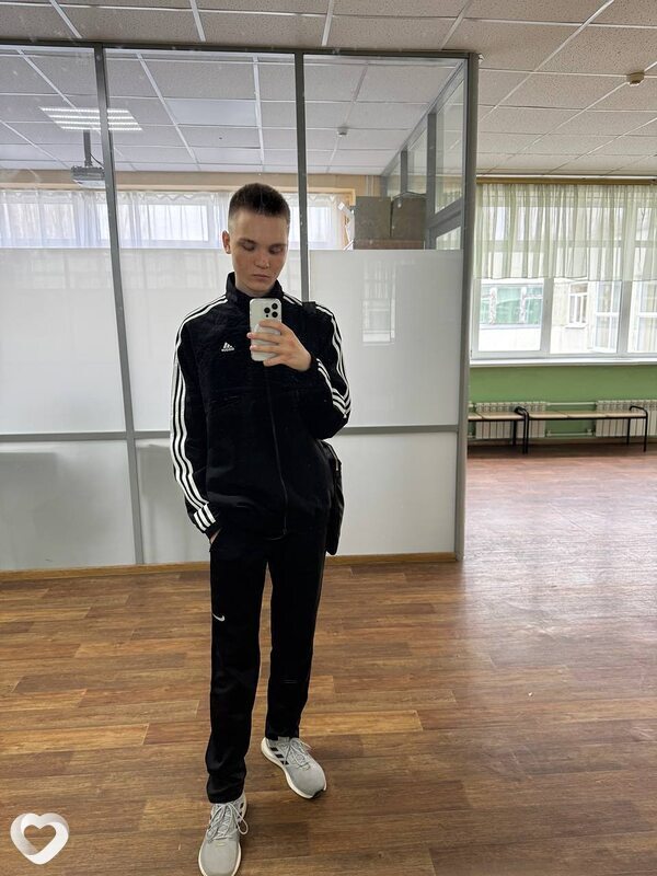 Олег, 31, Кропоткине — анкета №2499872