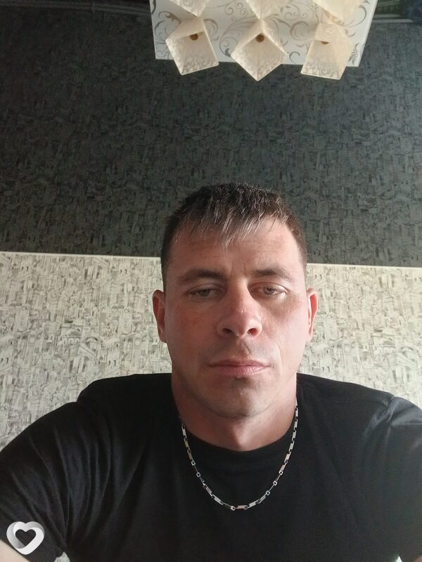 Максим, 38, Энгельсе — анкета №2499775