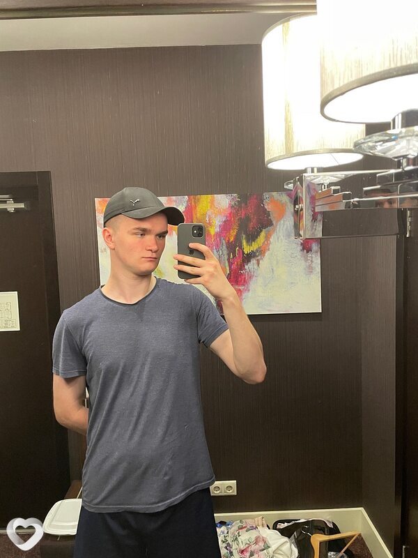 Андрей, 22, Москве — анкета №2499734