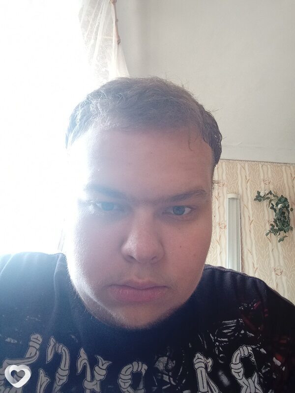 Vladimir, 19, Луганске — анкета №2500069