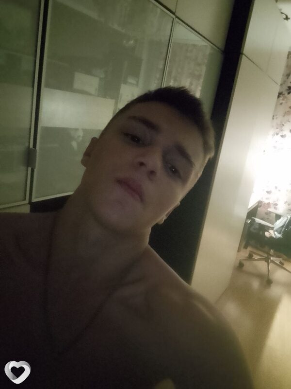 Григорий, 19, Москве — анкета №2500274