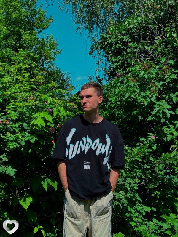 Макс, 21, Иванове — анкета №2500620