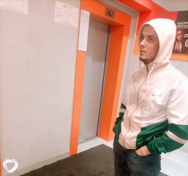 Влад, 23, Санкт-Петербурге — анкета №2500693